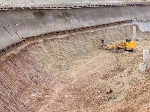 方城基坑边坡加固